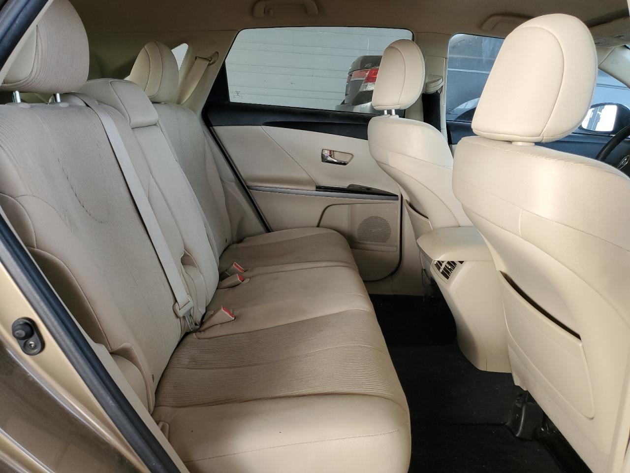 2009 TOYOTA VENZA photo 10