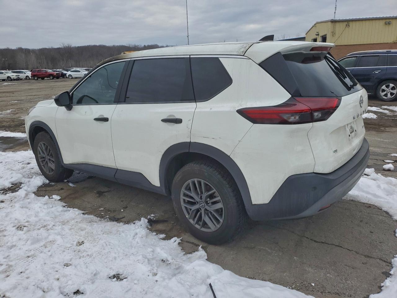 2023 NISSAN ROGUE S photo 2