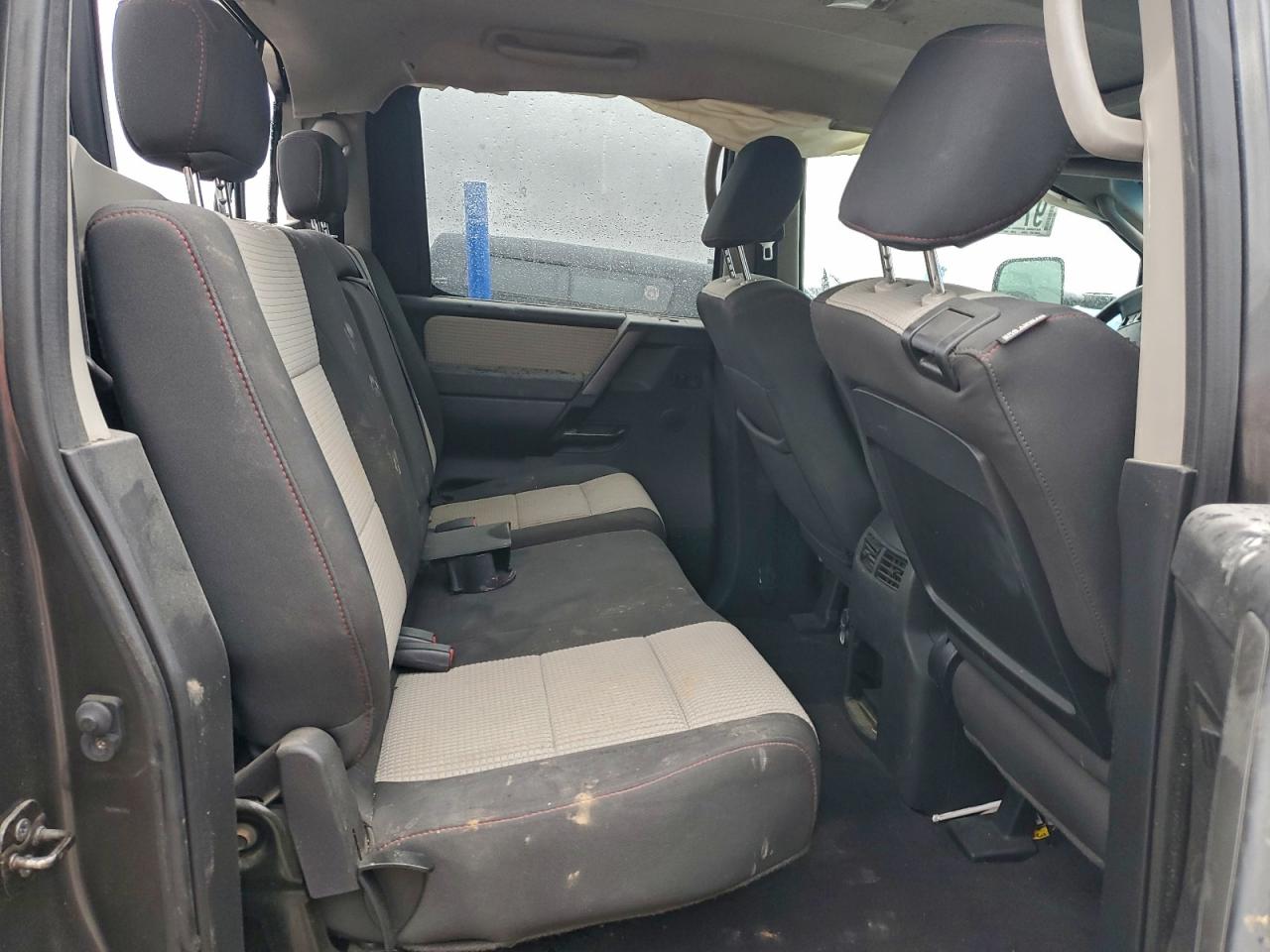 2010 NISSAN TITAN XE photo 10