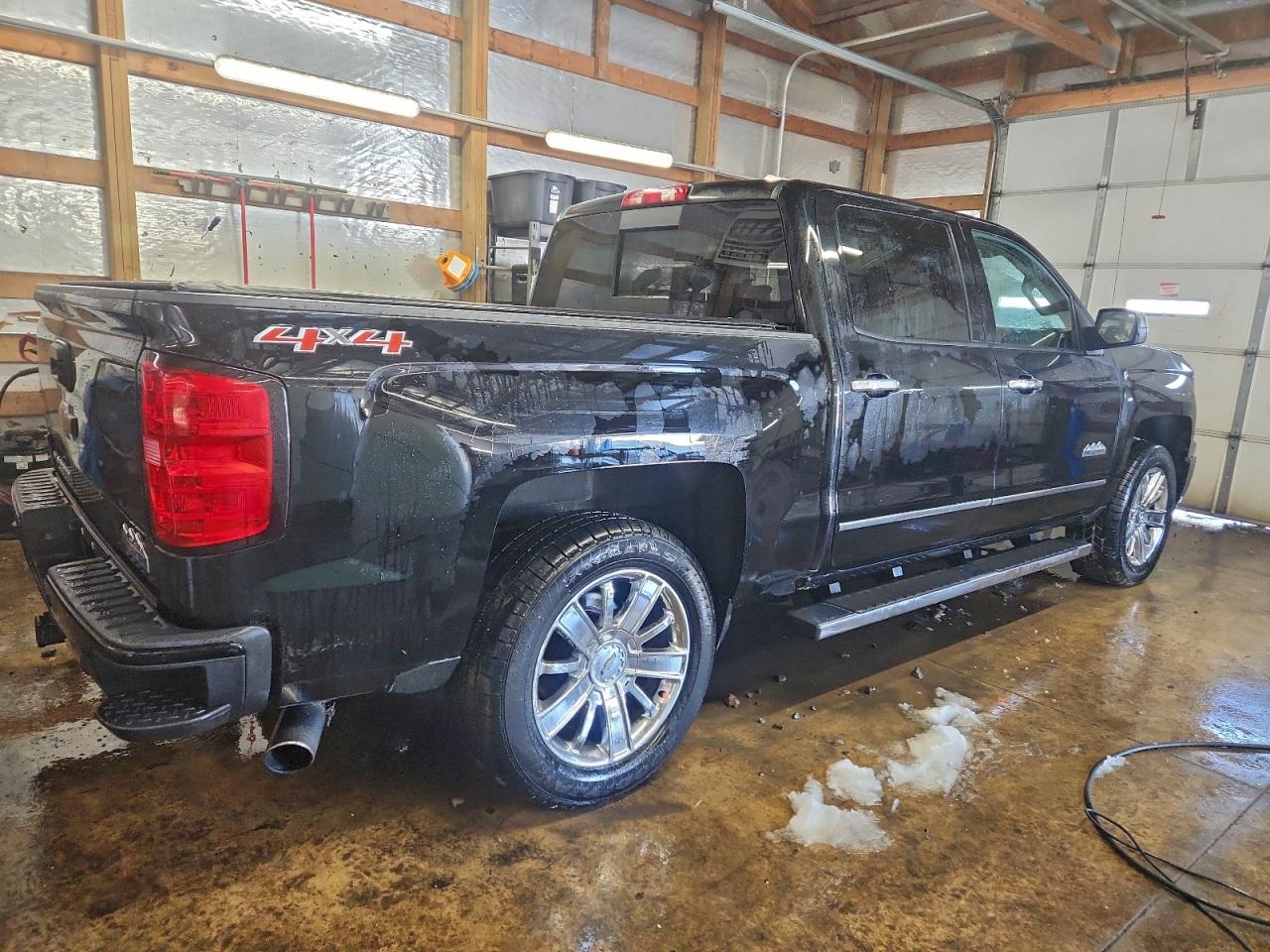 2014 CHEVROLET SILVERADO K1500 HIGH COUNTRY photo 3