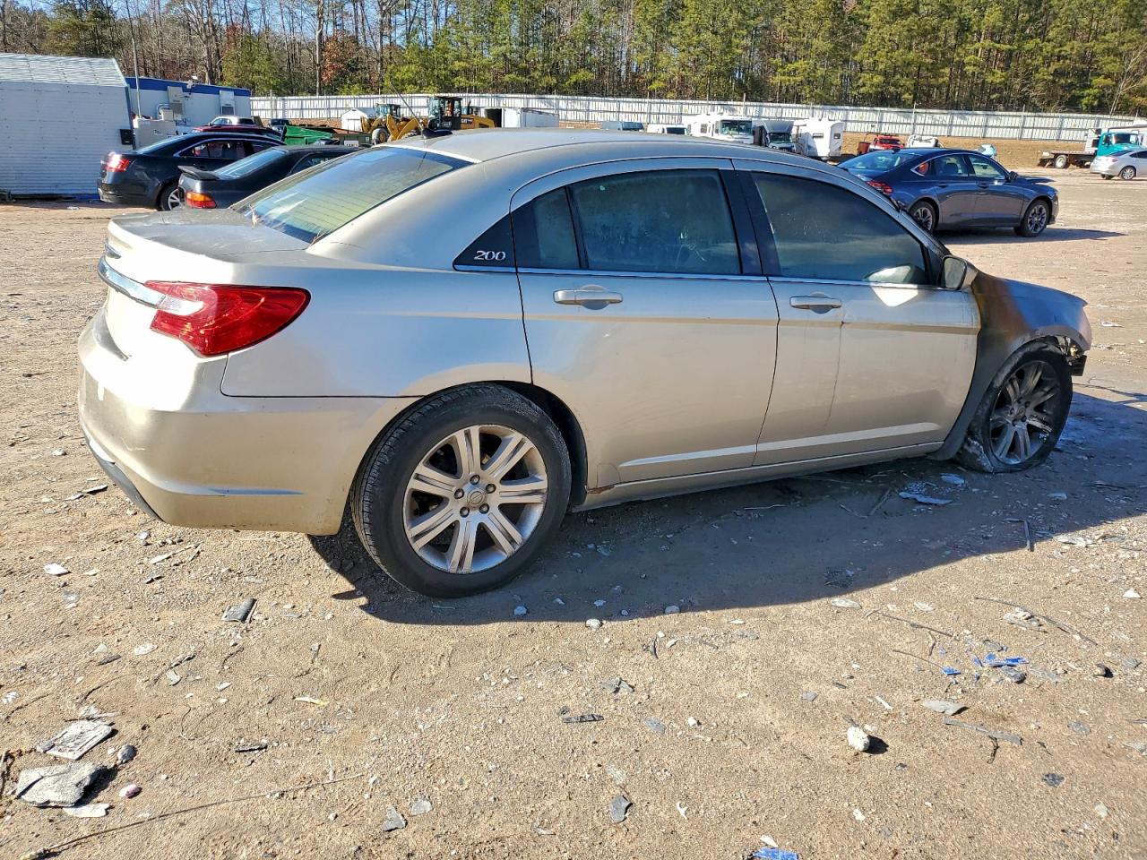 2013 CHRYSLER 200 LX photo 3