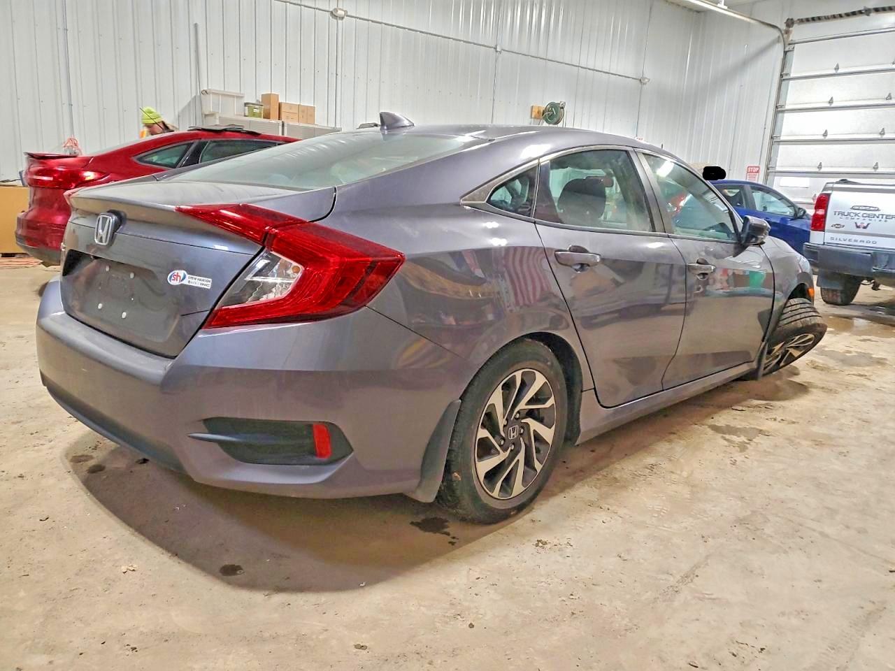 2017 HONDA CIVIC EX photo 3