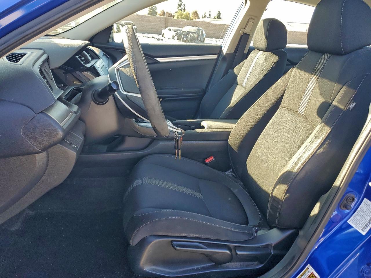 2017 HONDA CIVIC LX photo 7
