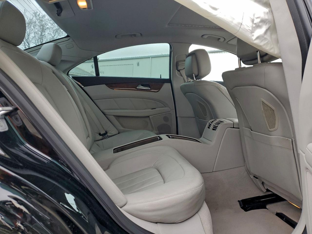 2014 MERCEDES-BENZ CLS 550 photo 10
