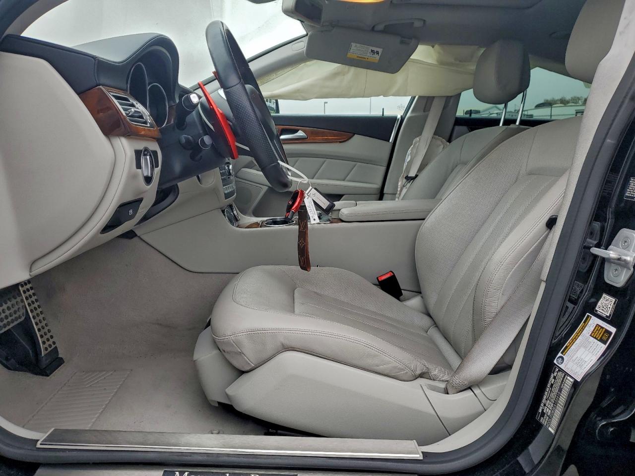 2014 MERCEDES-BENZ CLS 550 photo 7