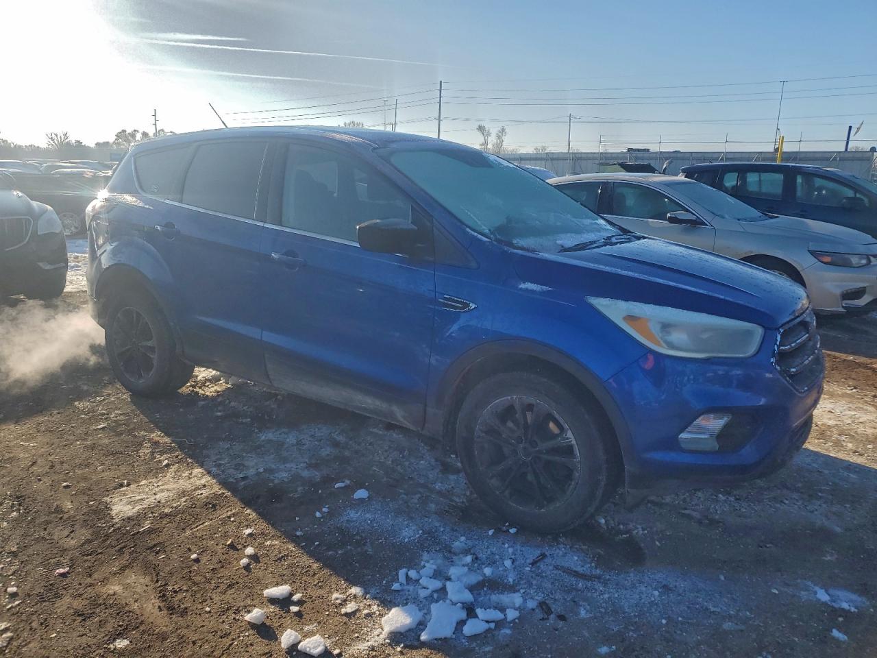 2017 FORD ESCAPE SE photo 4