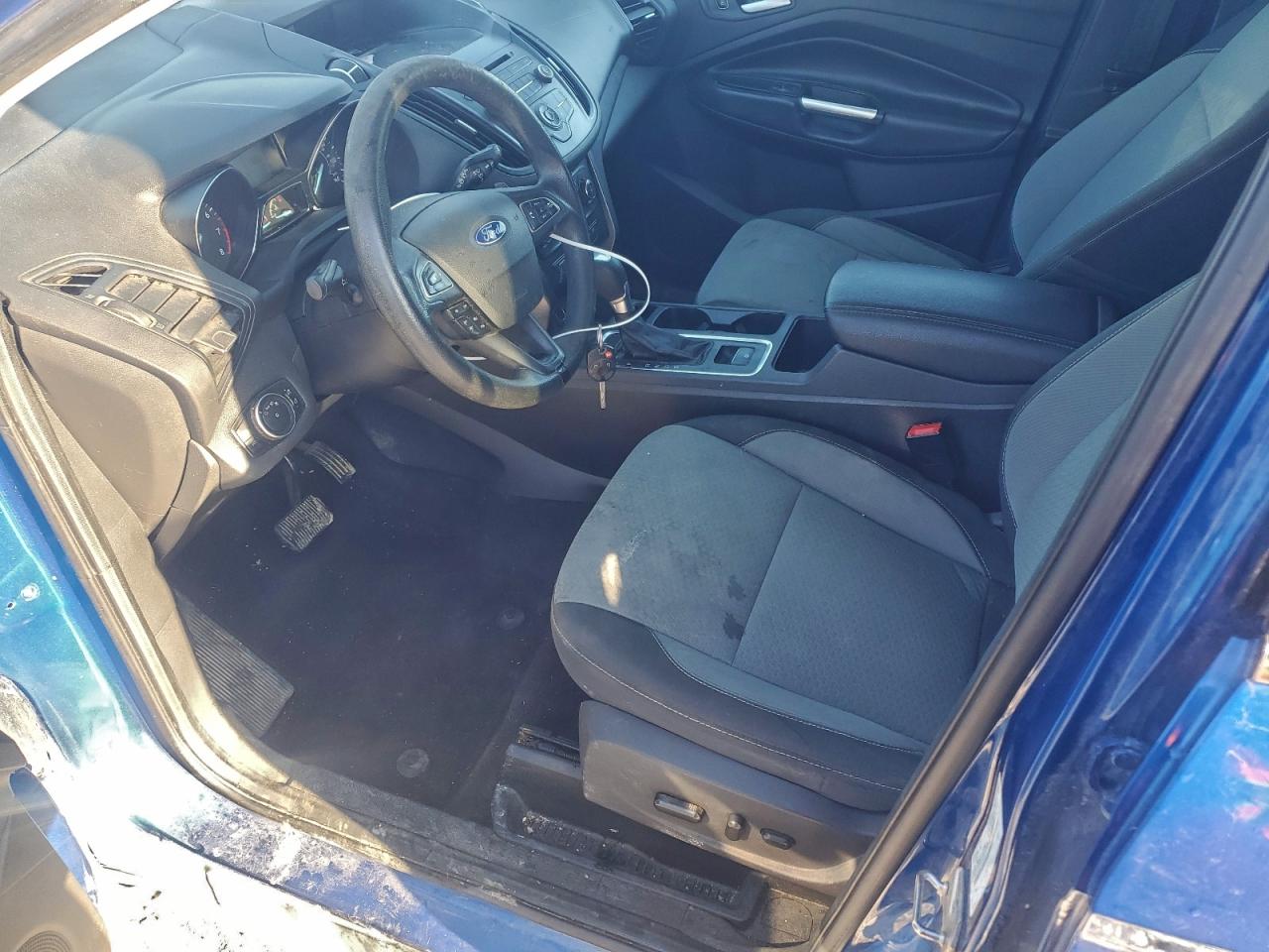 2017 FORD ESCAPE SE photo 7