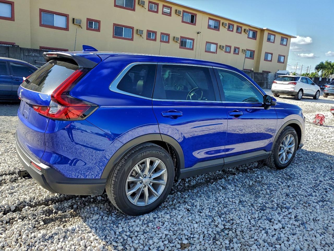 2025 HONDA CR-V EXL photo 3