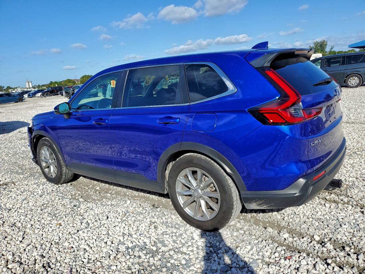 2025 HONDA CR-V EXL photo 2