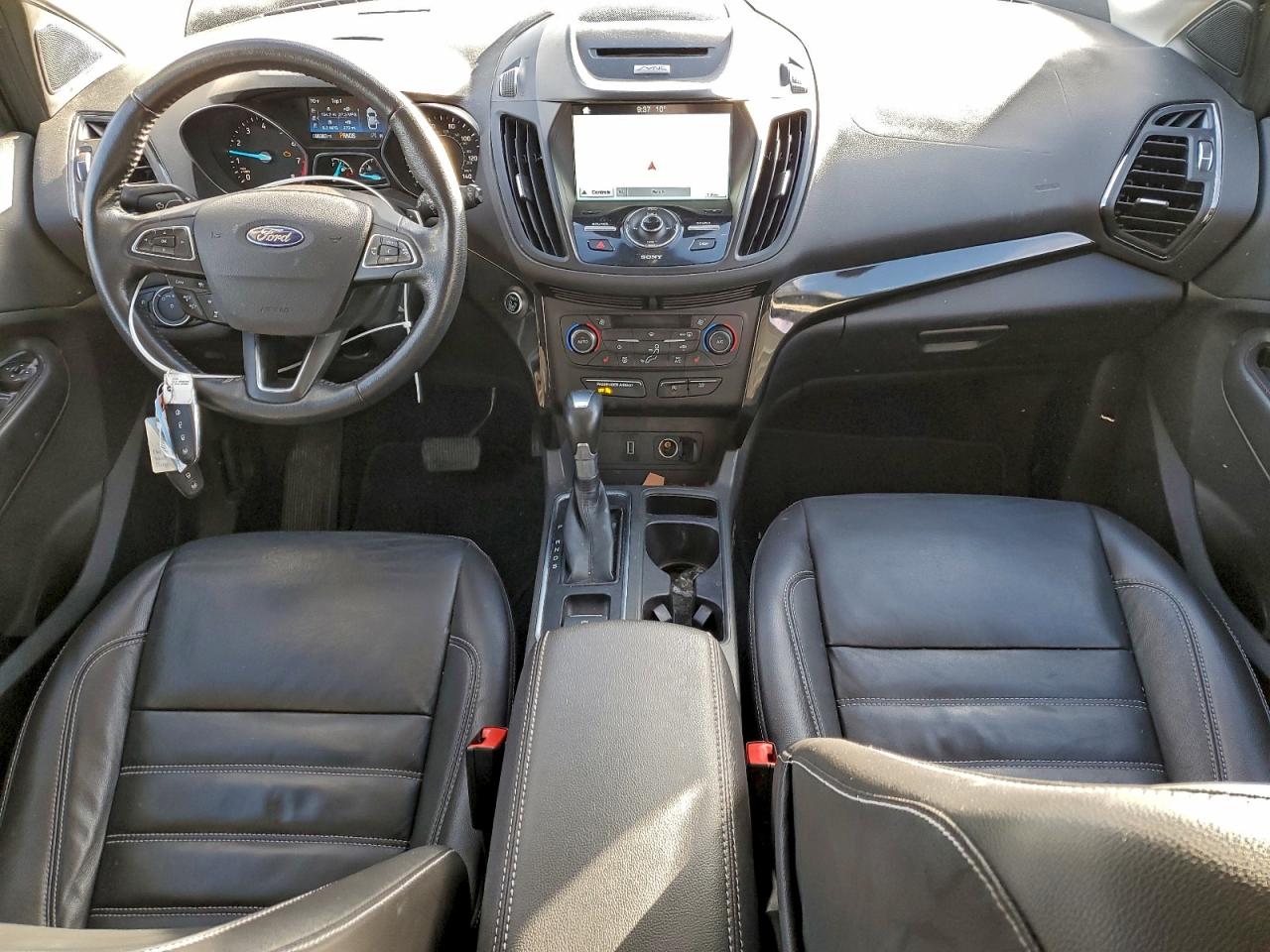 2017 FORD ESCAPE TITANIUM photo 8