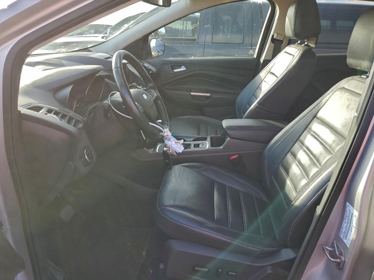 2017 FORD ESCAPE TITANIUM photo 7