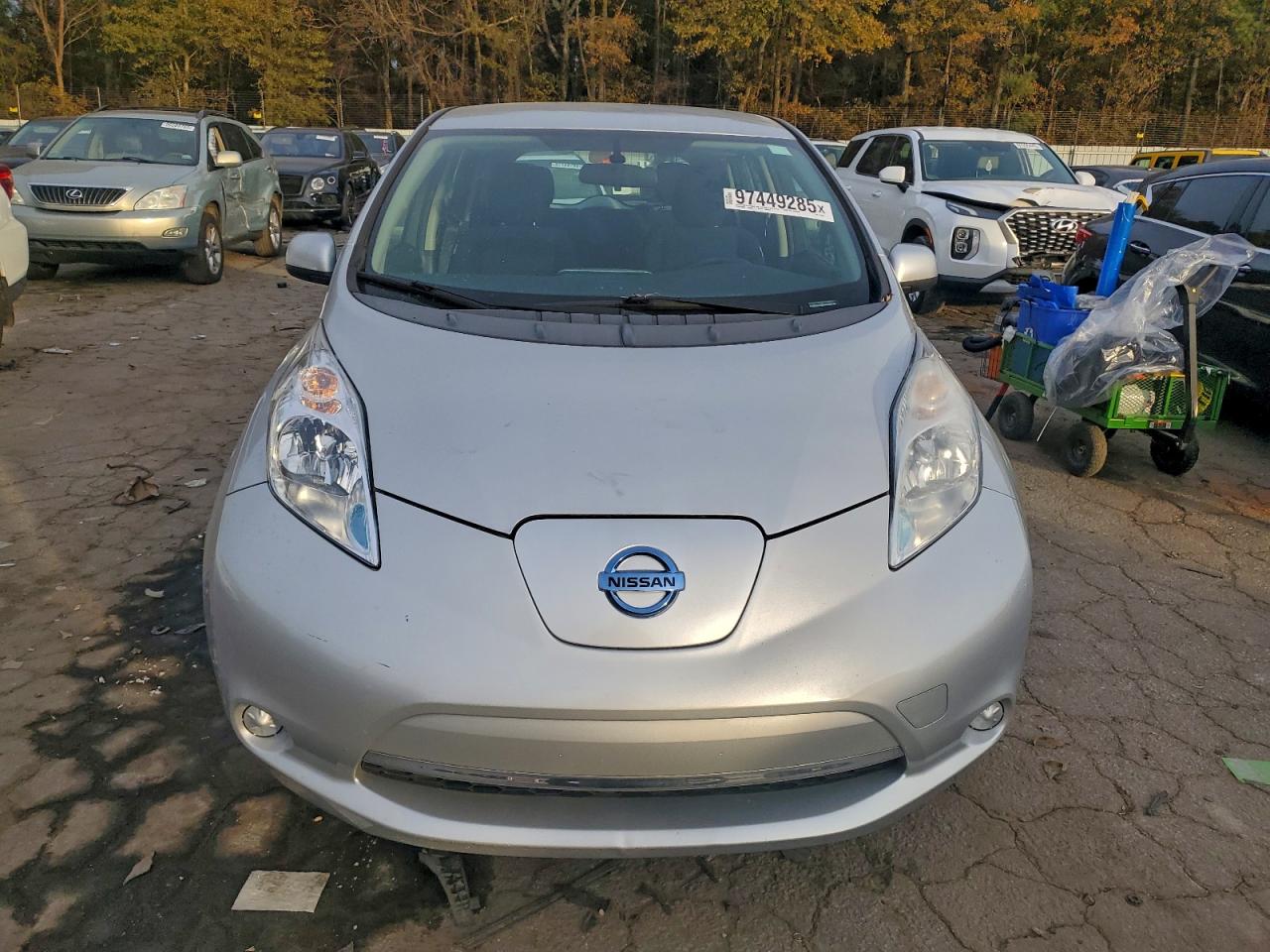 2015 NISSAN LEAF S photo 5