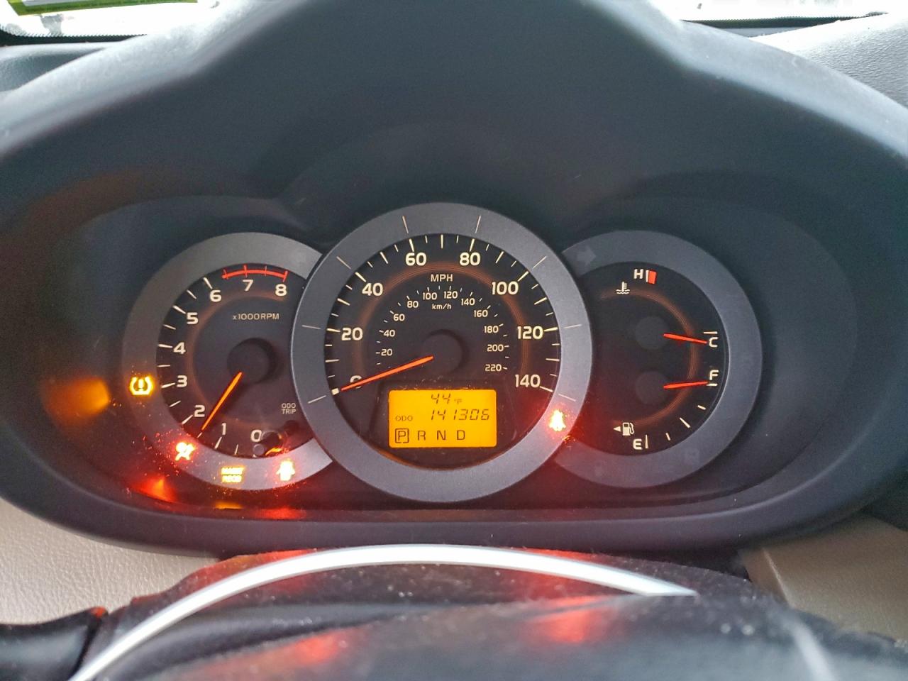 2010 TOYOTA RAV4 photo 9