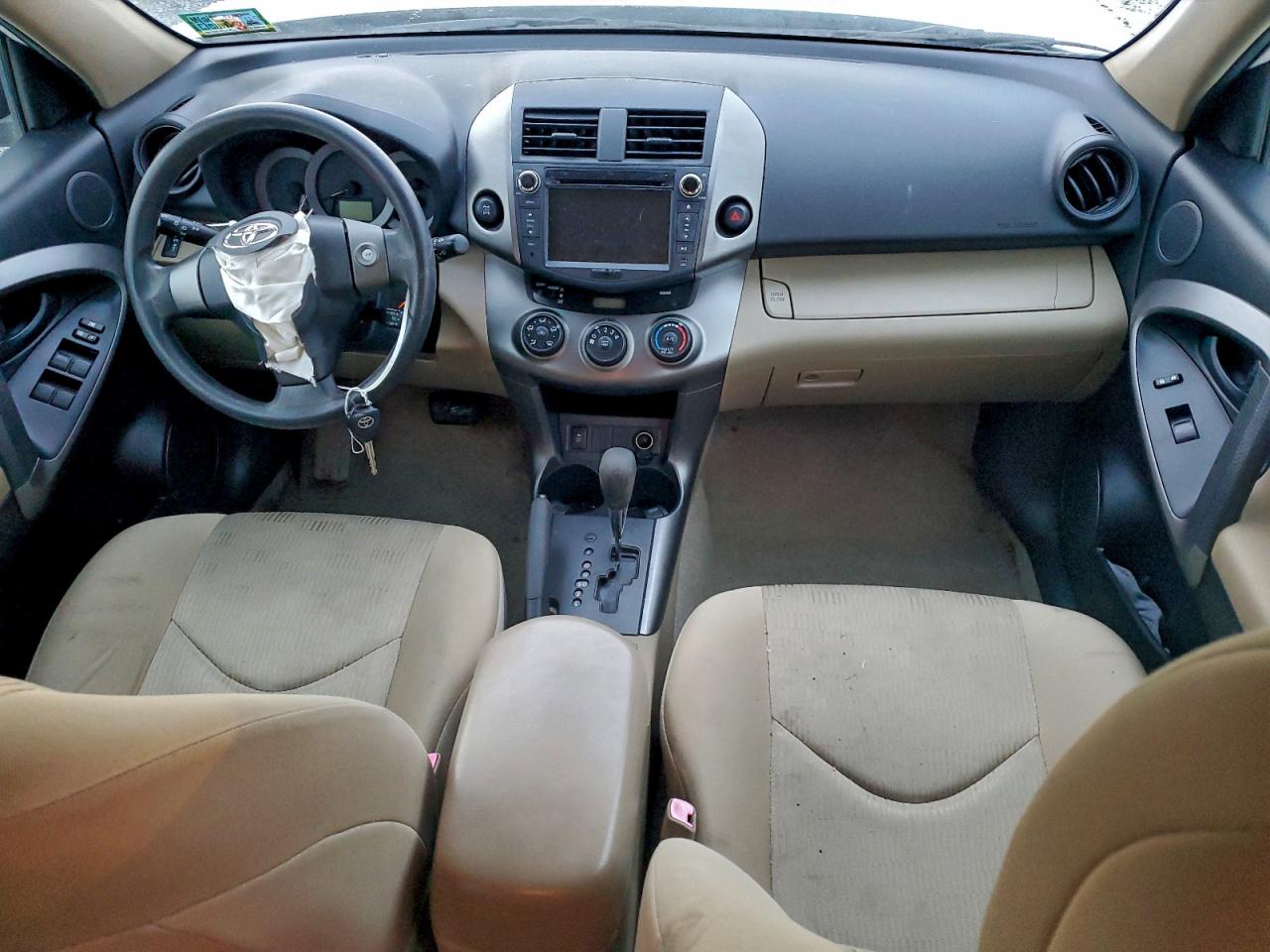 2010 TOYOTA RAV4 photo 8