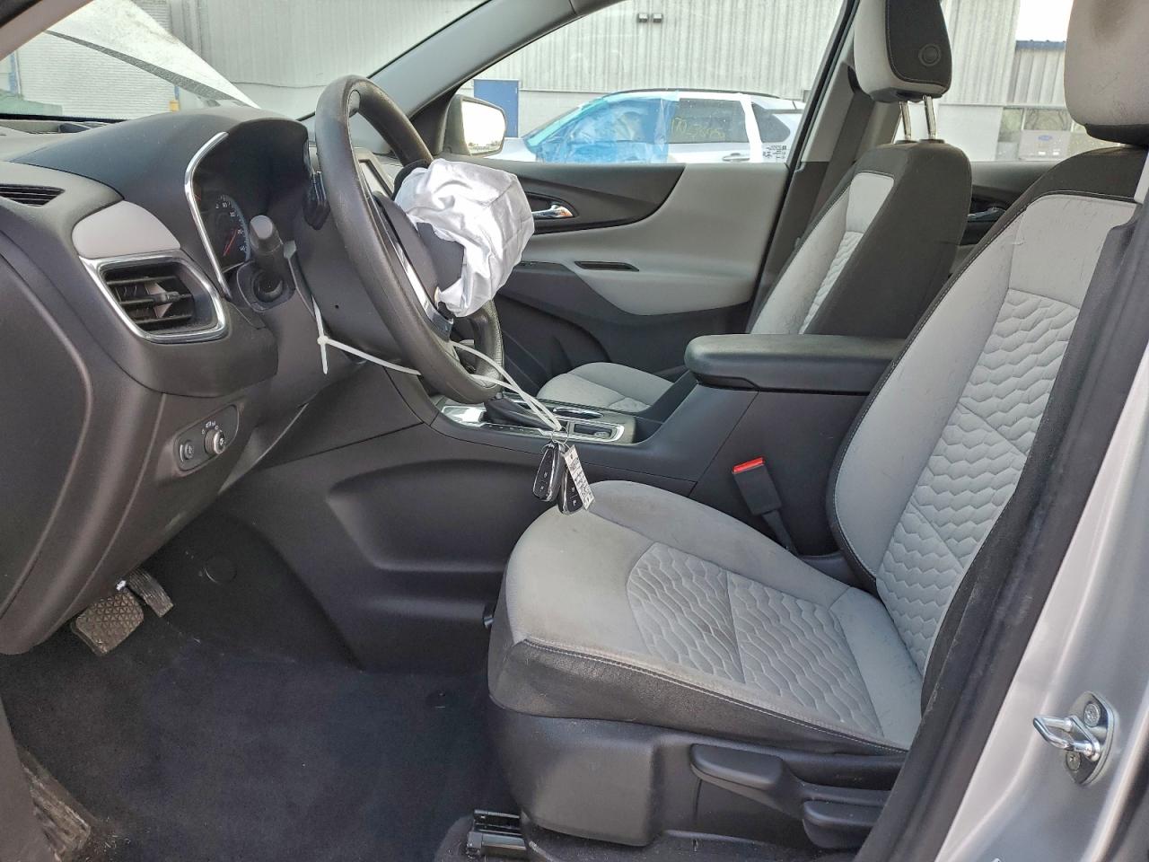 2021 CHEVROLET EQUINOX LS photo 7