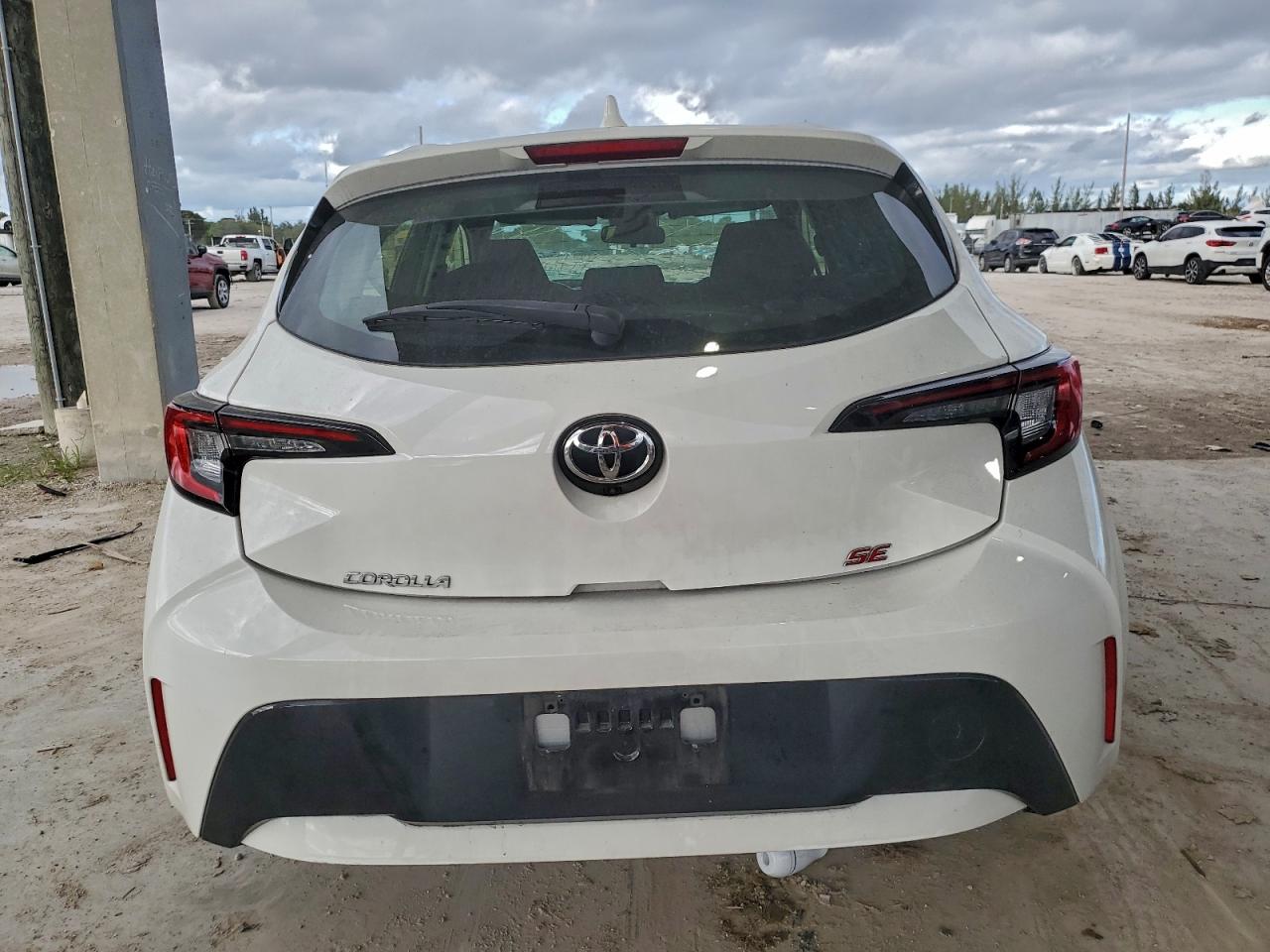 2024 TOYOTA COROLLA SE photo 6