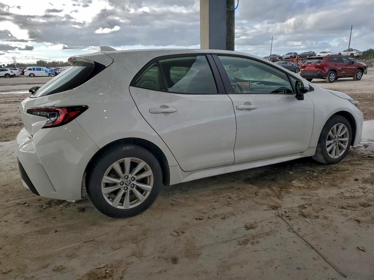 2024 TOYOTA COROLLA SE photo 3