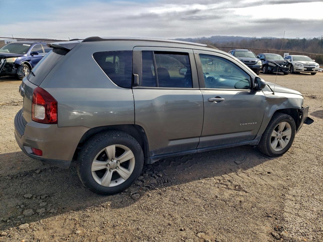 2014 JEEP COMPASS SPORT photo 3