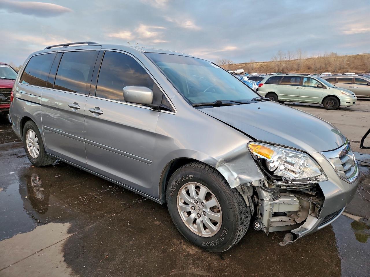 2010 HONDA ODYSSEY EXL photo 4