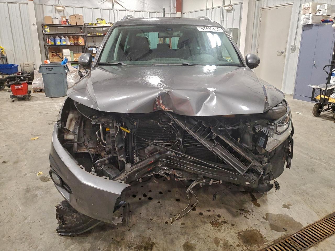 2016 VOLKSWAGEN TIGUAN S photo 5