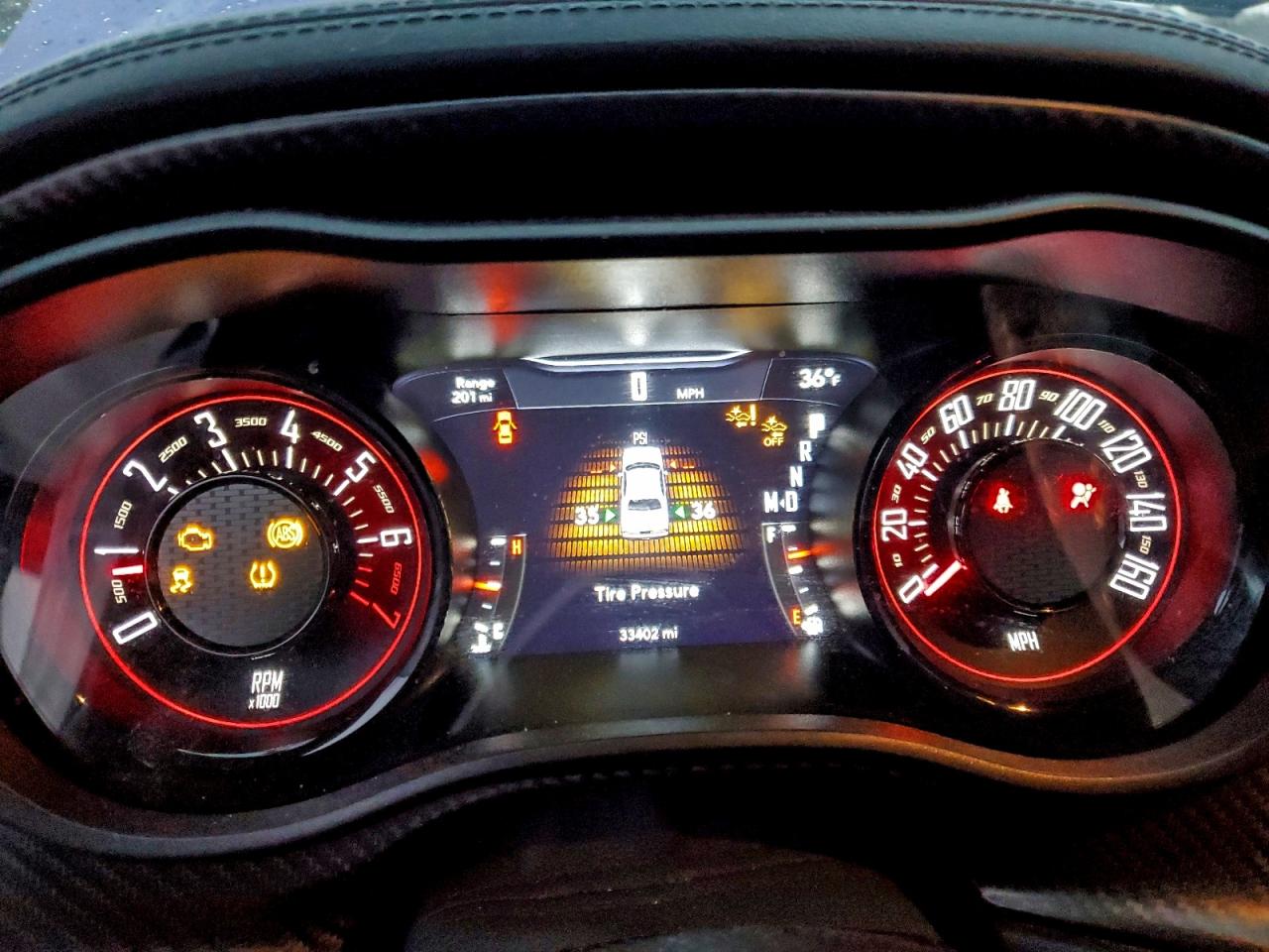 2023 DODGE CHALLENGER SXT photo 9