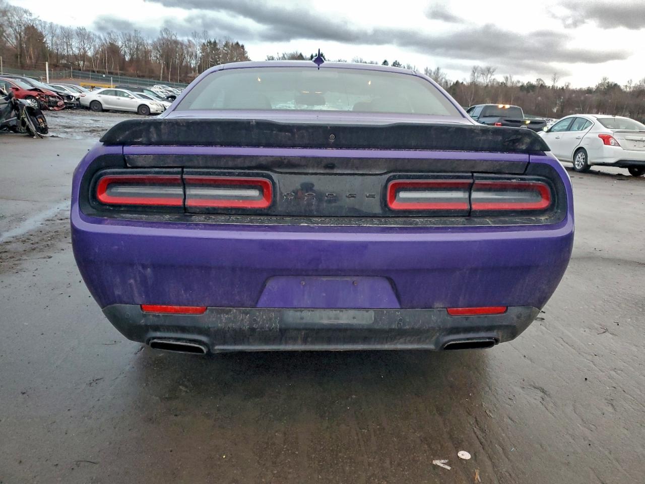 2023 DODGE CHALLENGER SXT photo 6