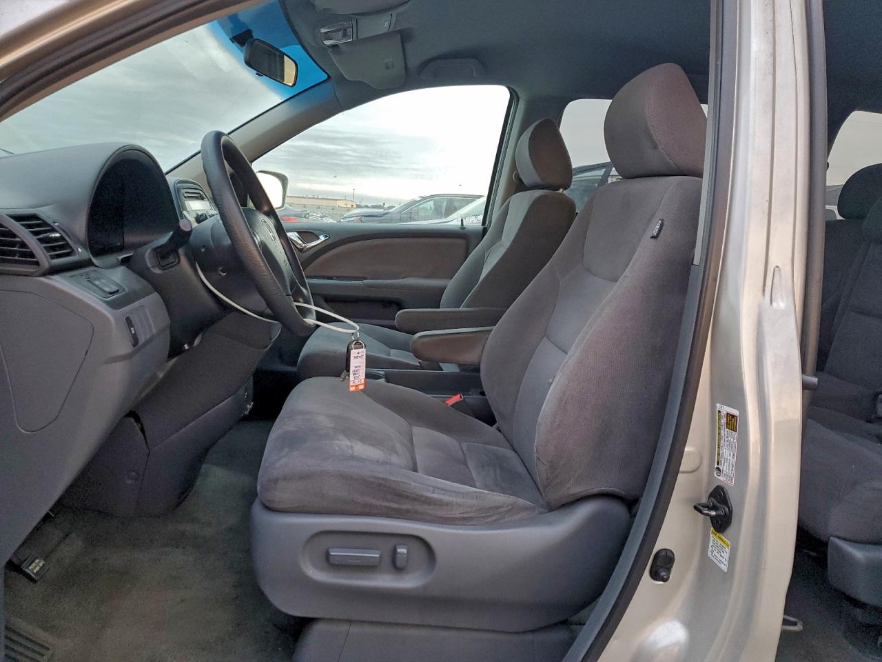 2006 HONDA ODYSSEY EX photo 7