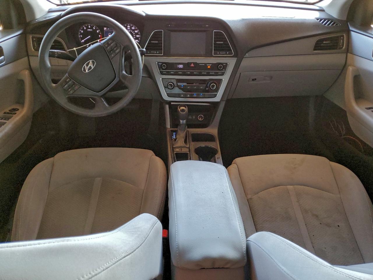2016 HYUNDAI SONATA SE photo 8