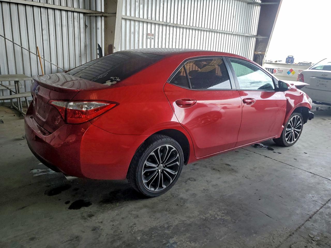 2015 TOYOTA COROLLA L photo 3
