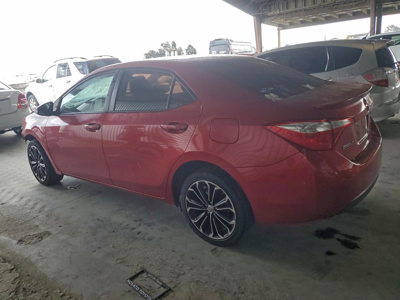 2015 TOYOTA COROLLA L photo 2