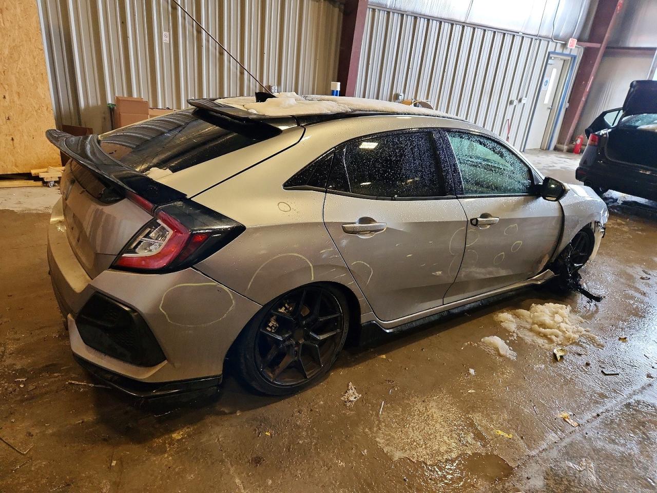2017 HONDA CIVIC SPORT photo 3
