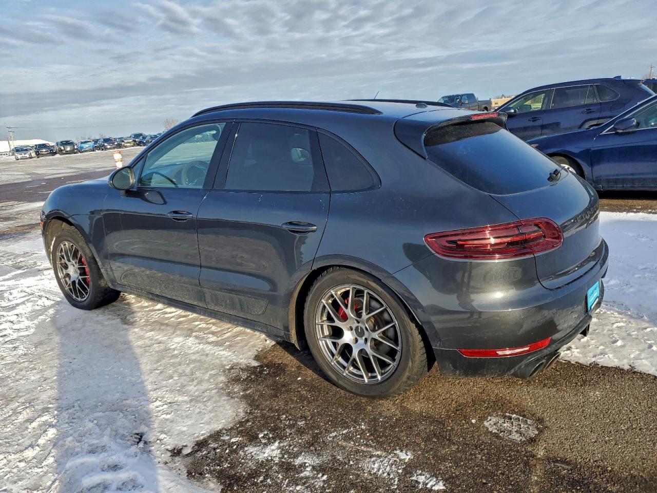 2017 PORSCHE MACAN GTS photo 2