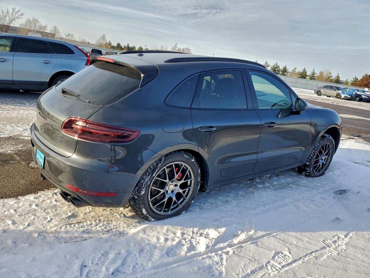 2017 PORSCHE MACAN GTS photo 3