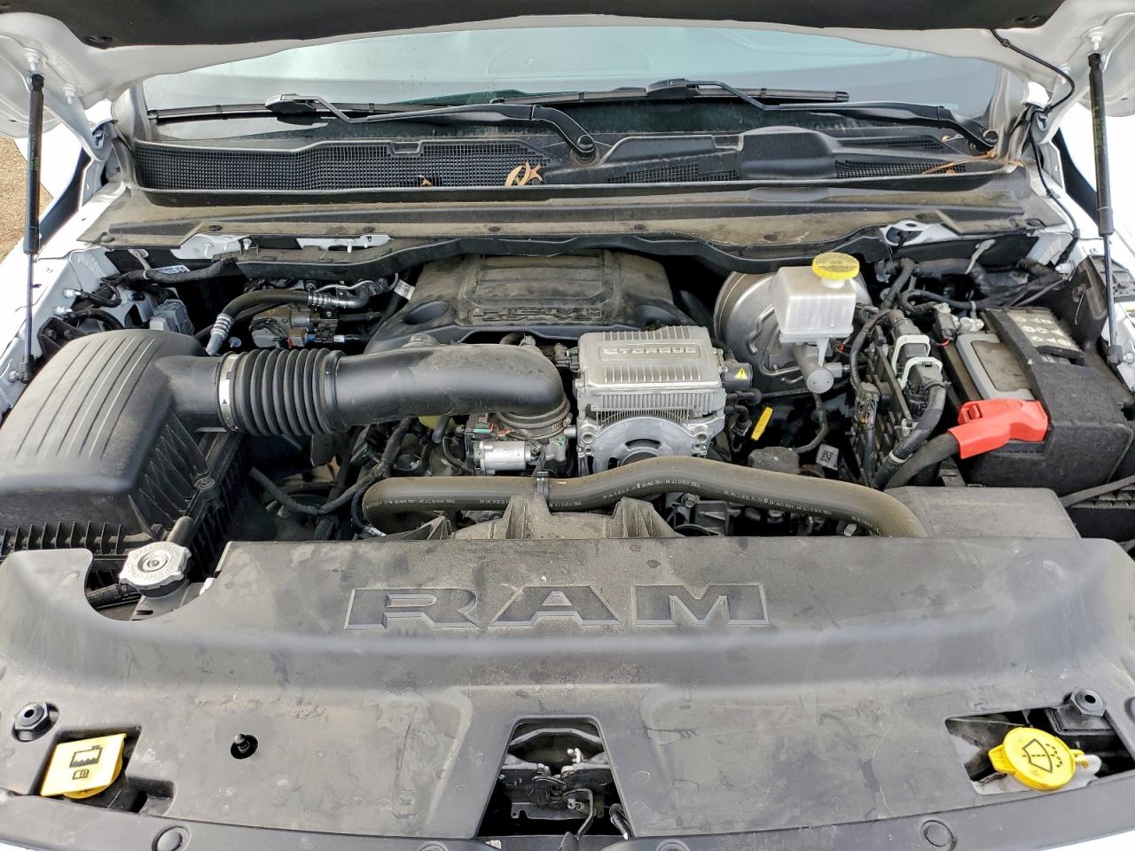 2023 RAM 1500 LARAMIE photo 11