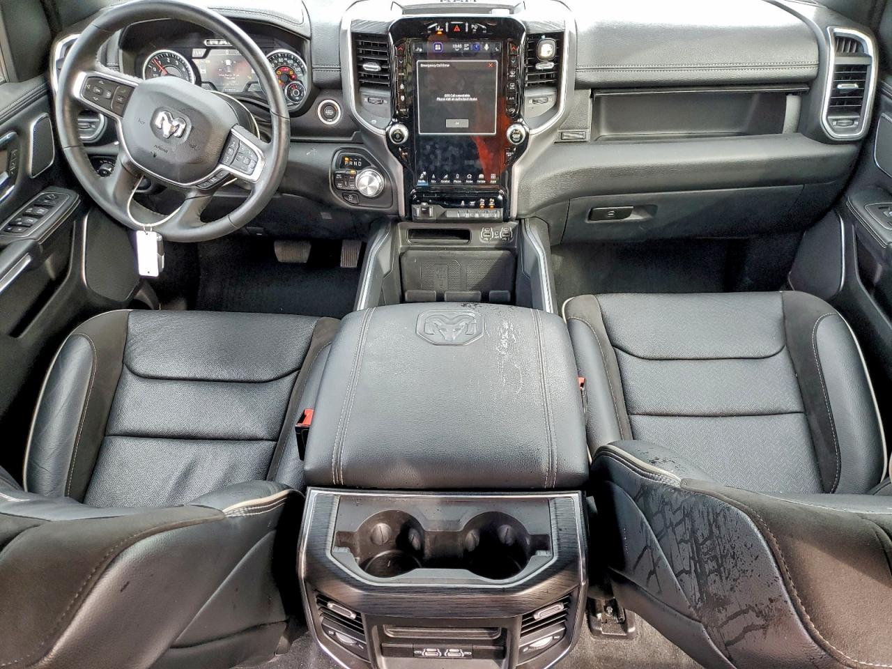 2023 RAM 1500 LARAMIE photo 8