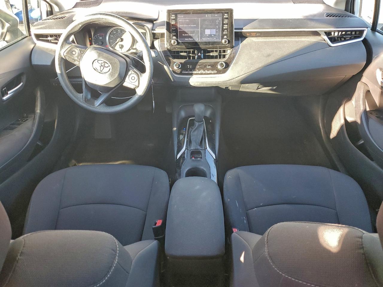 2020 TOYOTA COROLLA LE photo 8