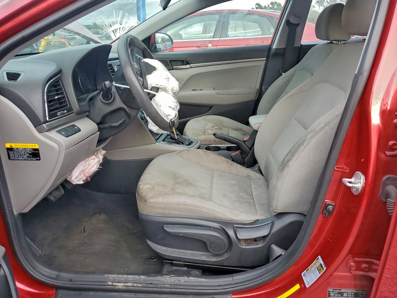 2017 HYUNDAI ELANTRA SE photo 7