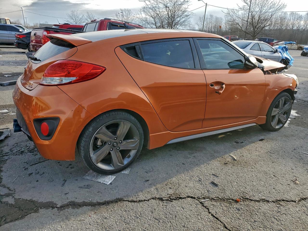2015 HYUNDAI VELOSTER TURBO photo 3