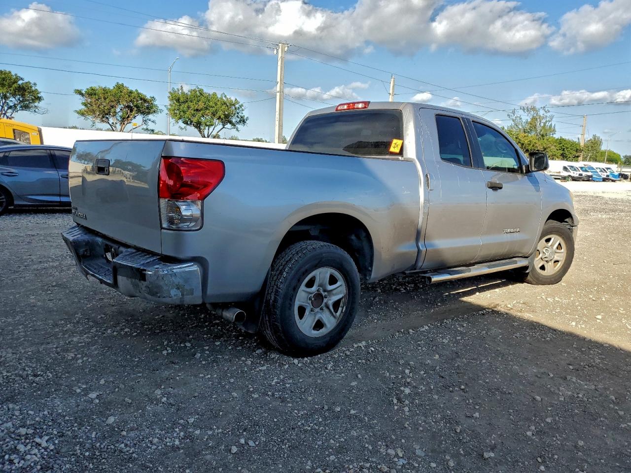 2010 TOYOTA TUNDRA DOUBLE CAB SR5 photo 3