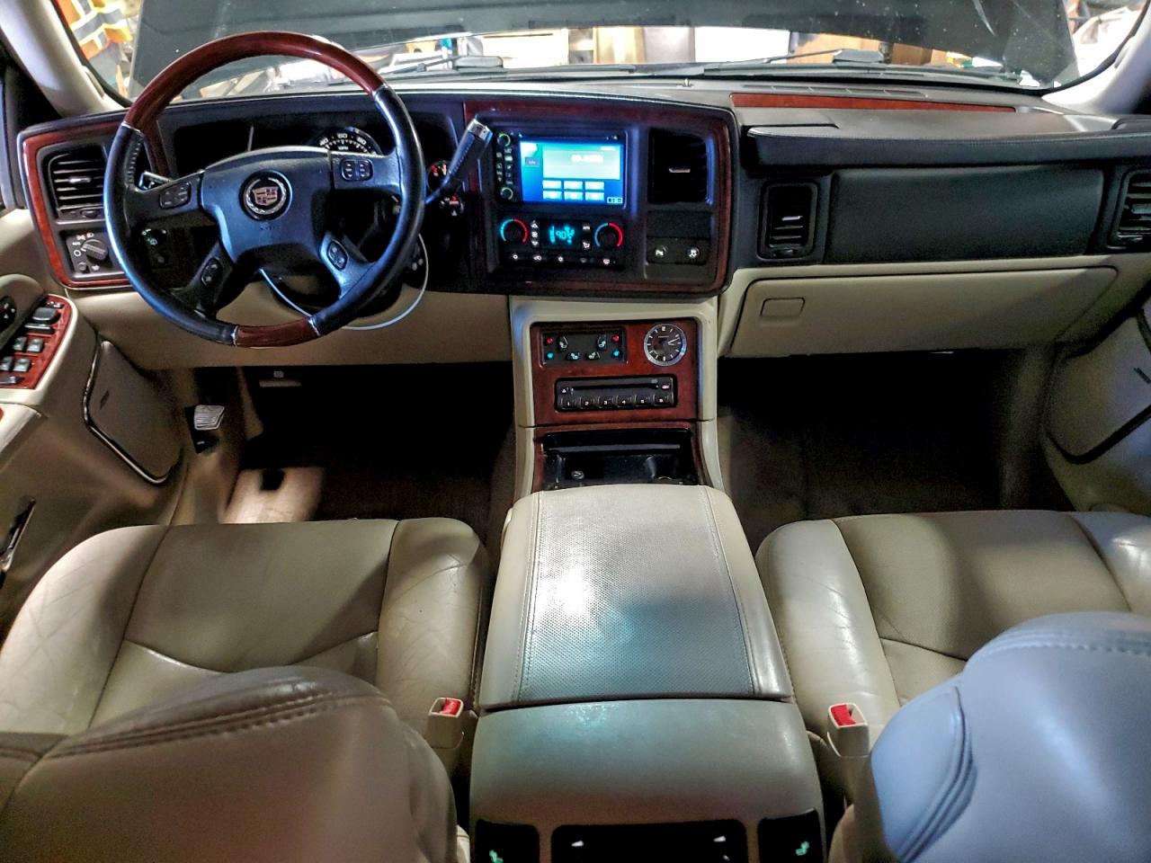 2005 CADILLAC ESCALADE ESV photo 8