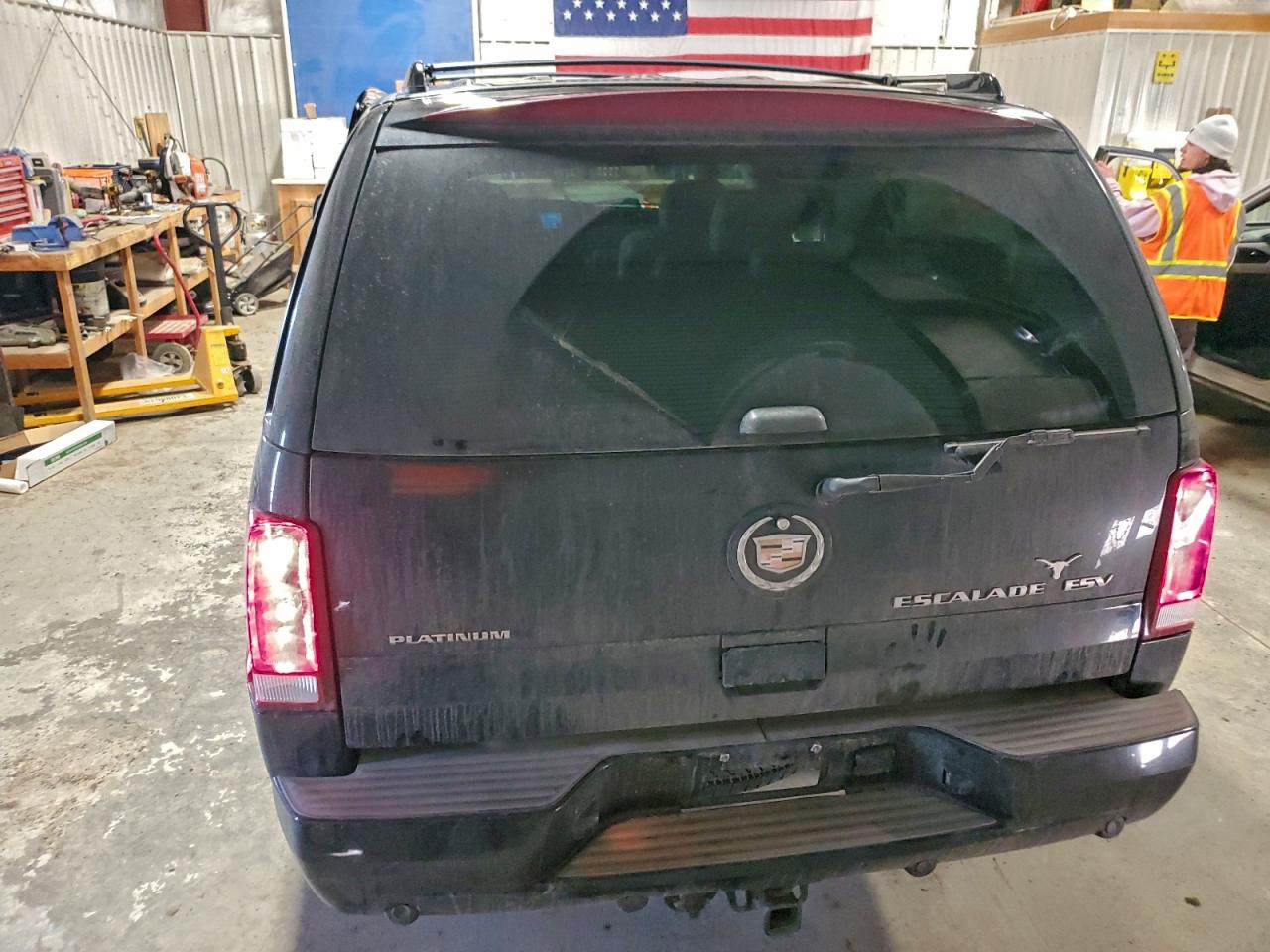 2005 CADILLAC ESCALADE ESV photo 6