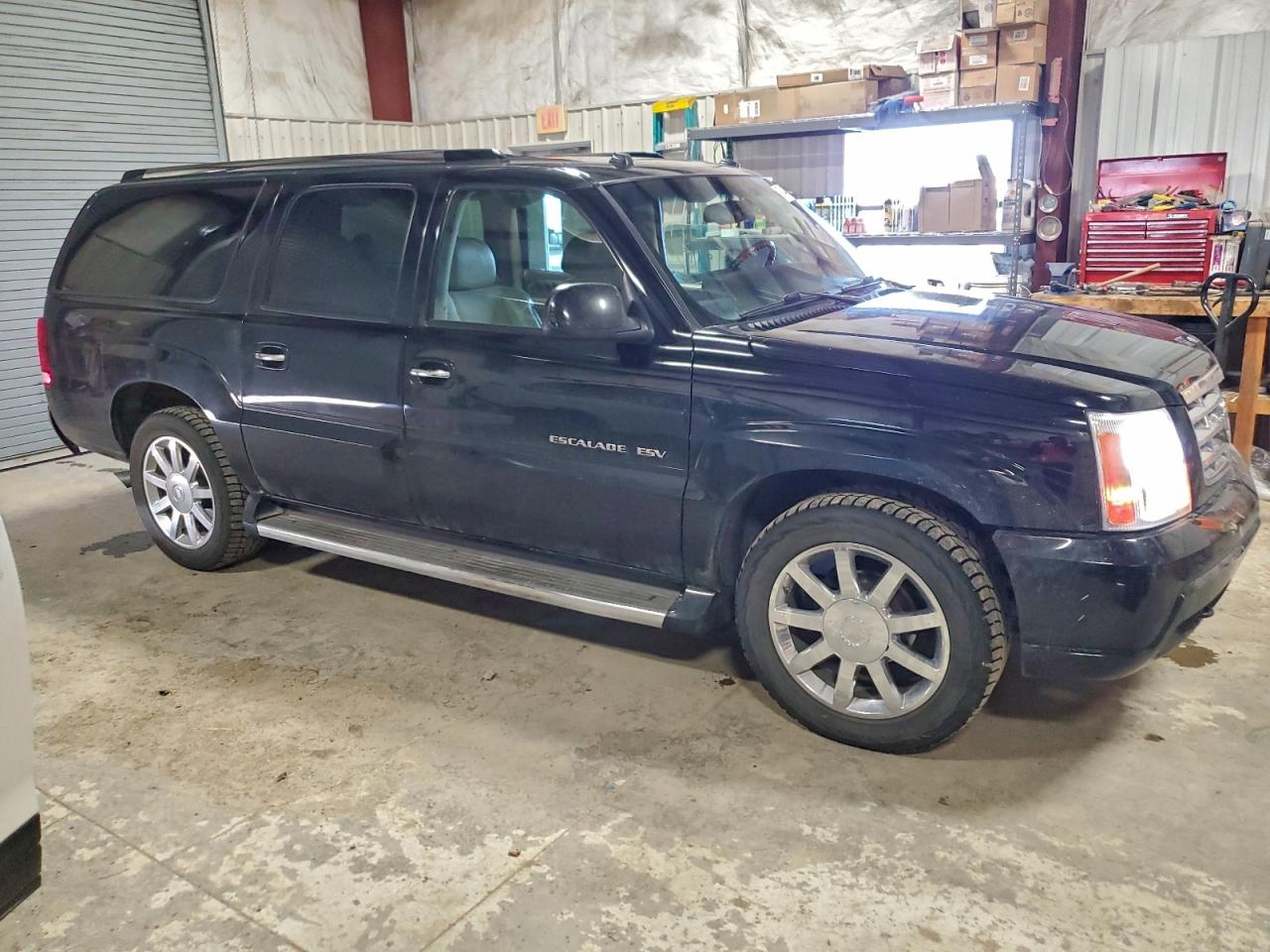 2005 CADILLAC ESCALADE ESV photo 4