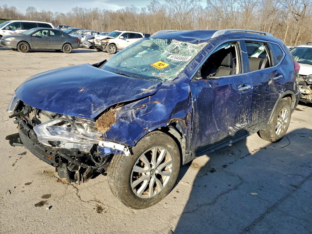 2017 NISSAN ROGUE