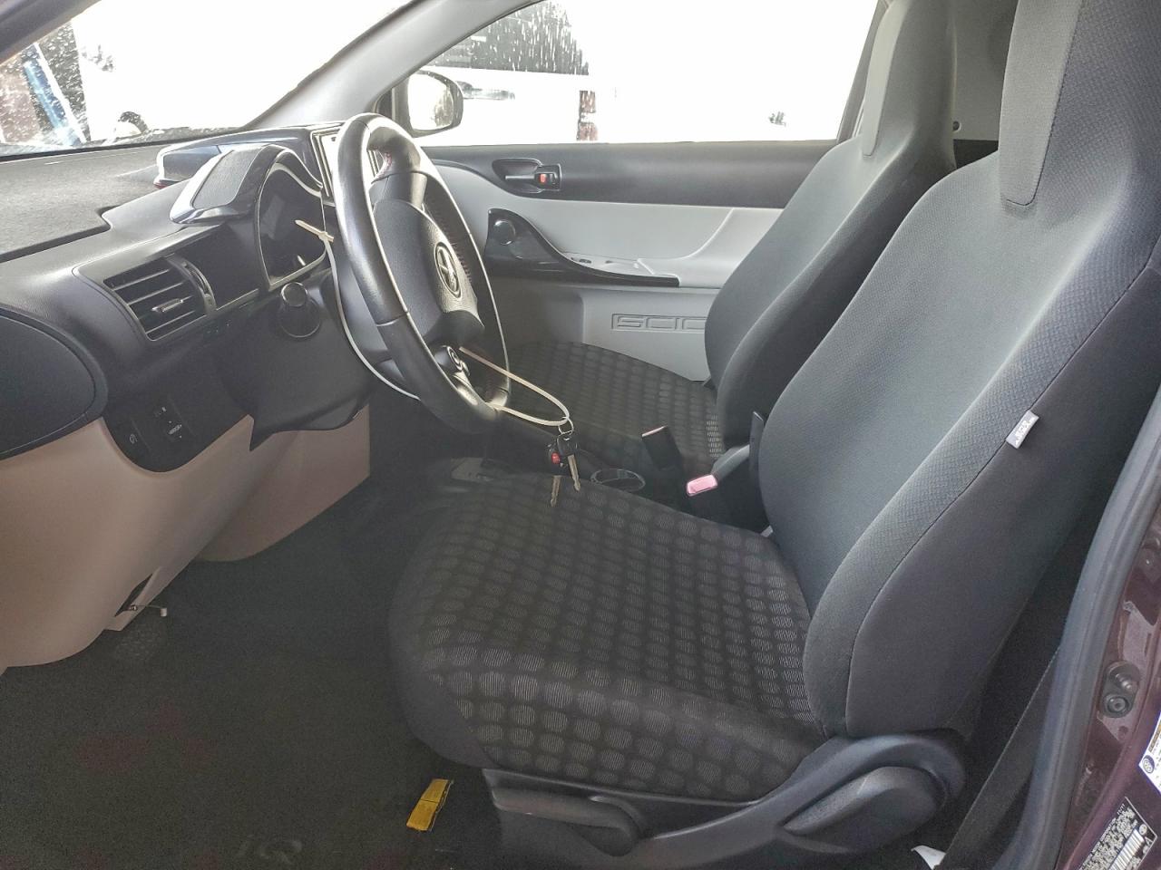 2012 TOYOTA SCION IQ photo 7