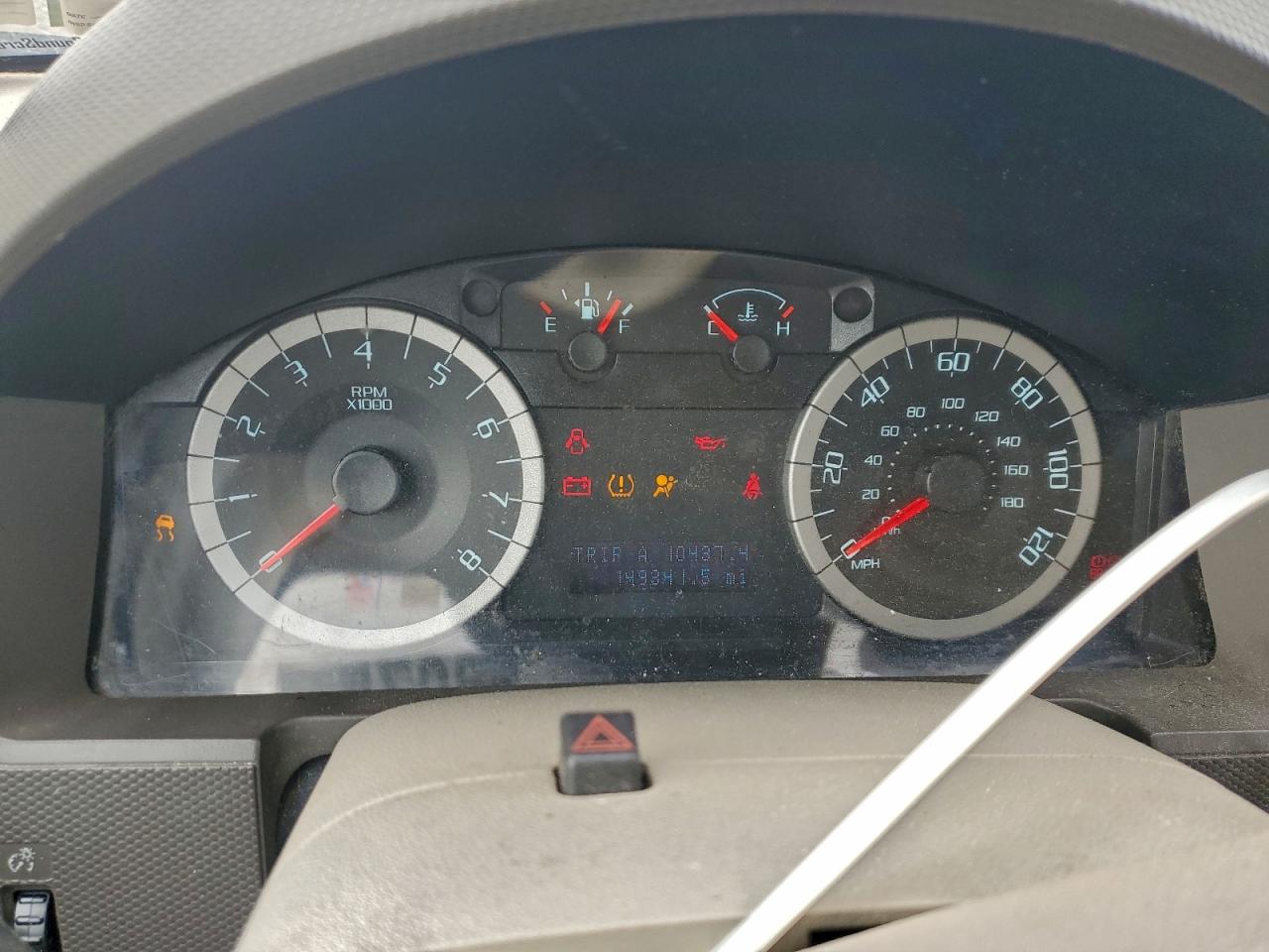 2010 FORD ESCAPE XLT photo 9