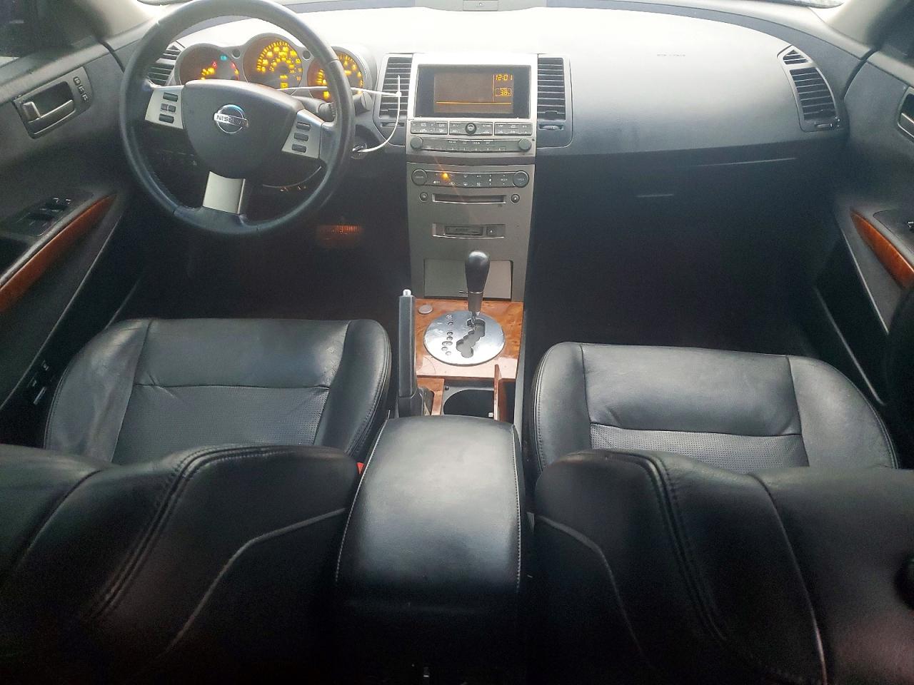 2004 NISSAN MAXIMA SE photo 8
