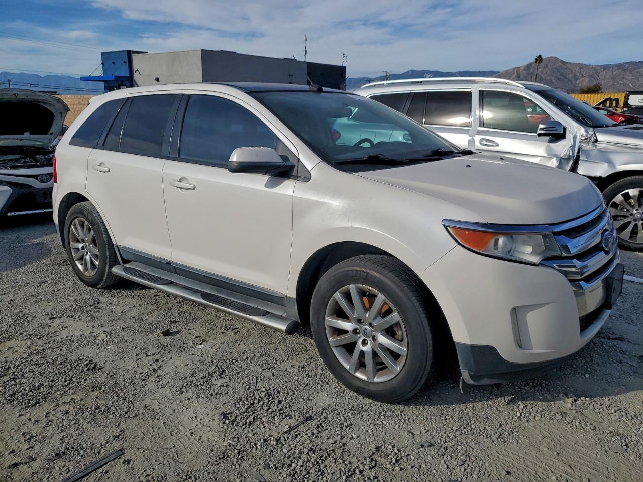2013 FORD EDGE SEL photo 4