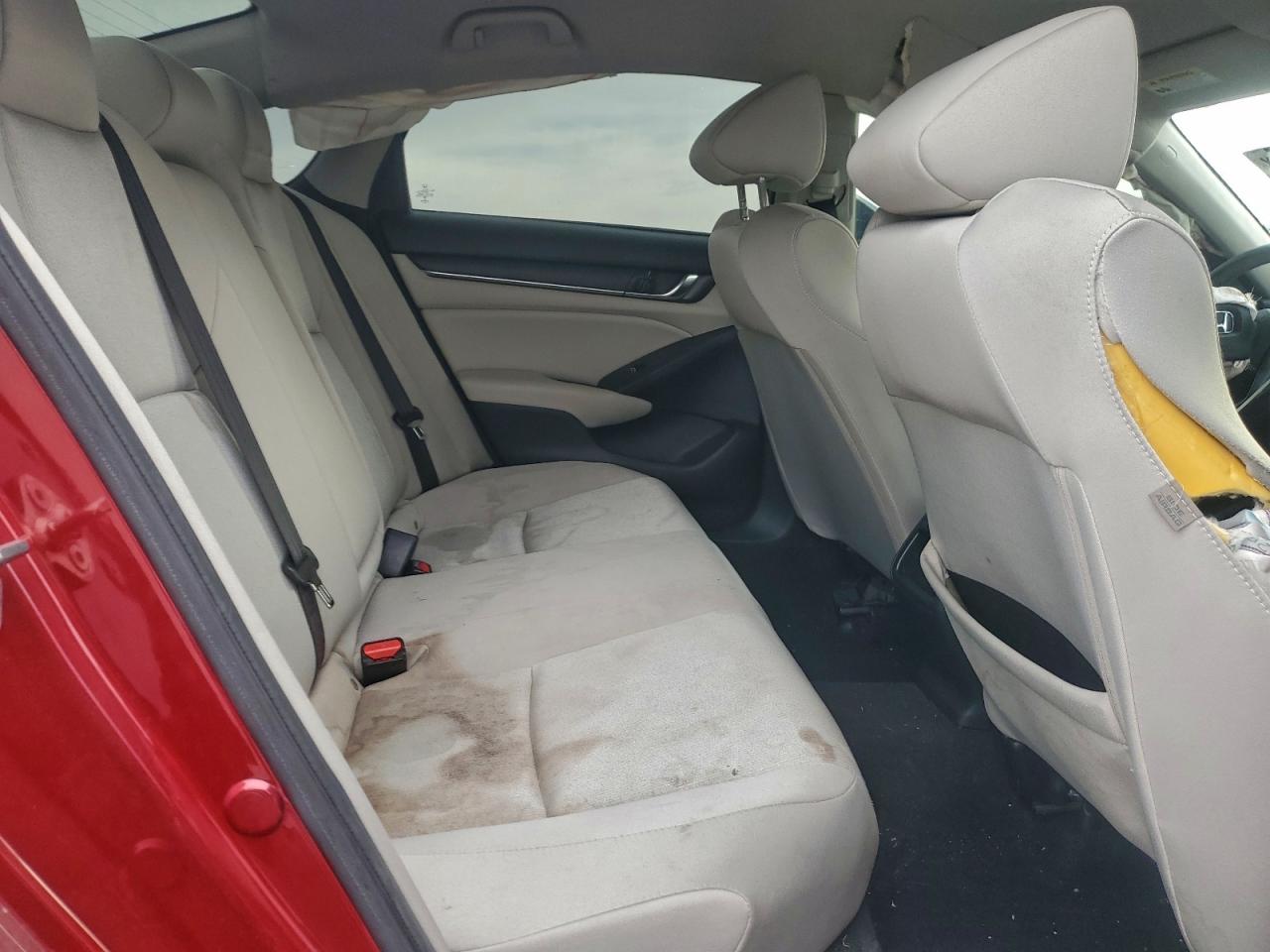 2020 HONDA ACCORD LX photo 10