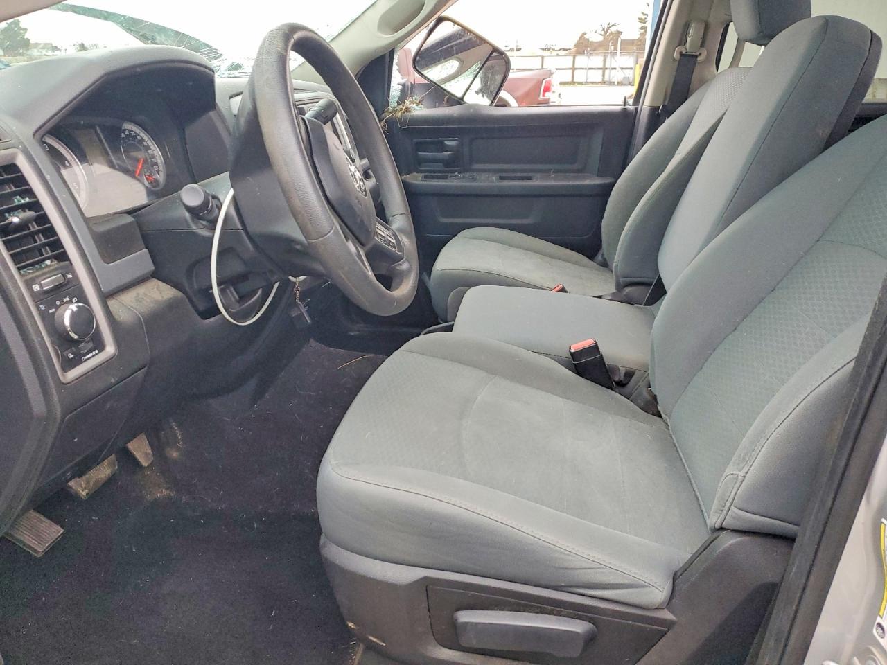 2018 RAM 3500 ST photo 7