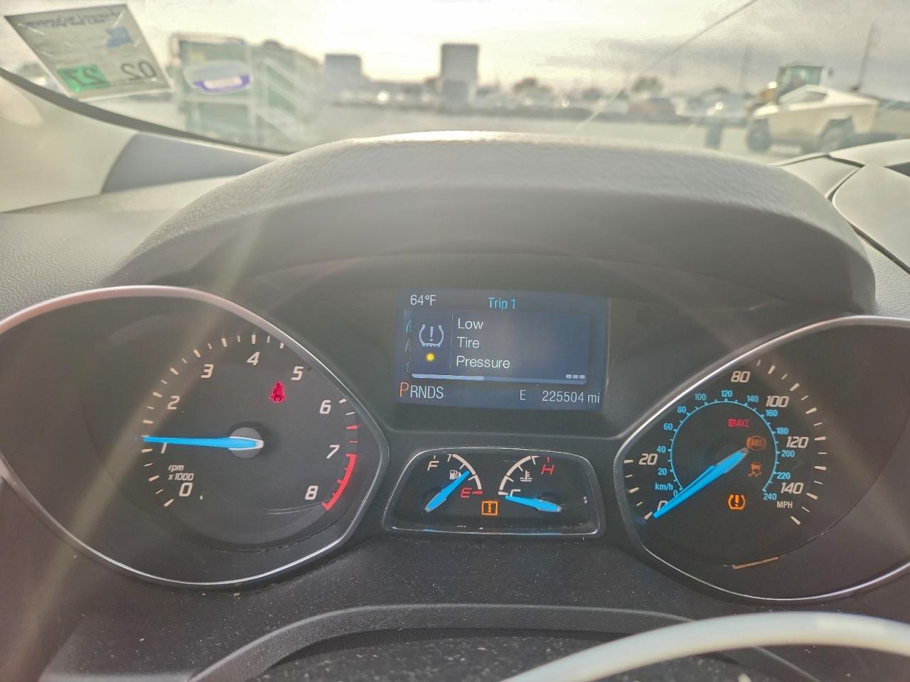 2014 FORD ESCAPE S photo 9